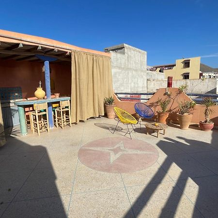 The Rainbow House Apartment Мирлефт Екстериор снимка