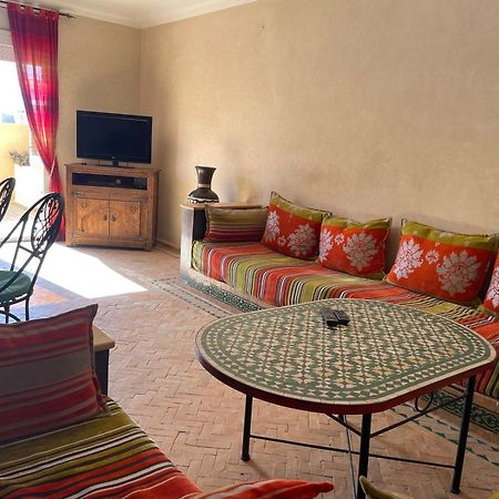 The Rainbow House Apartment Мирлефт Екстериор снимка