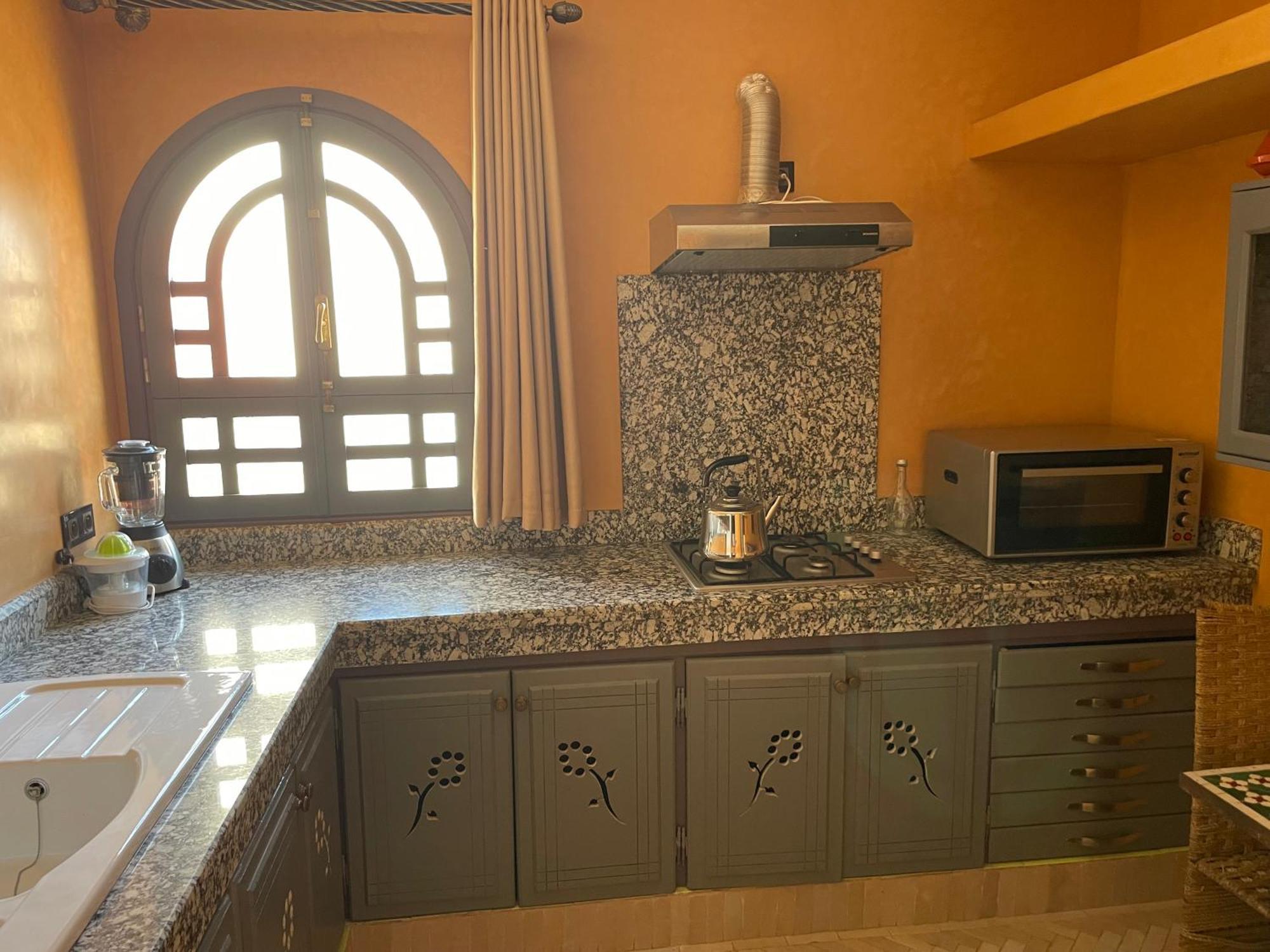 The Rainbow House Apartment Мирлефт Екстериор снимка