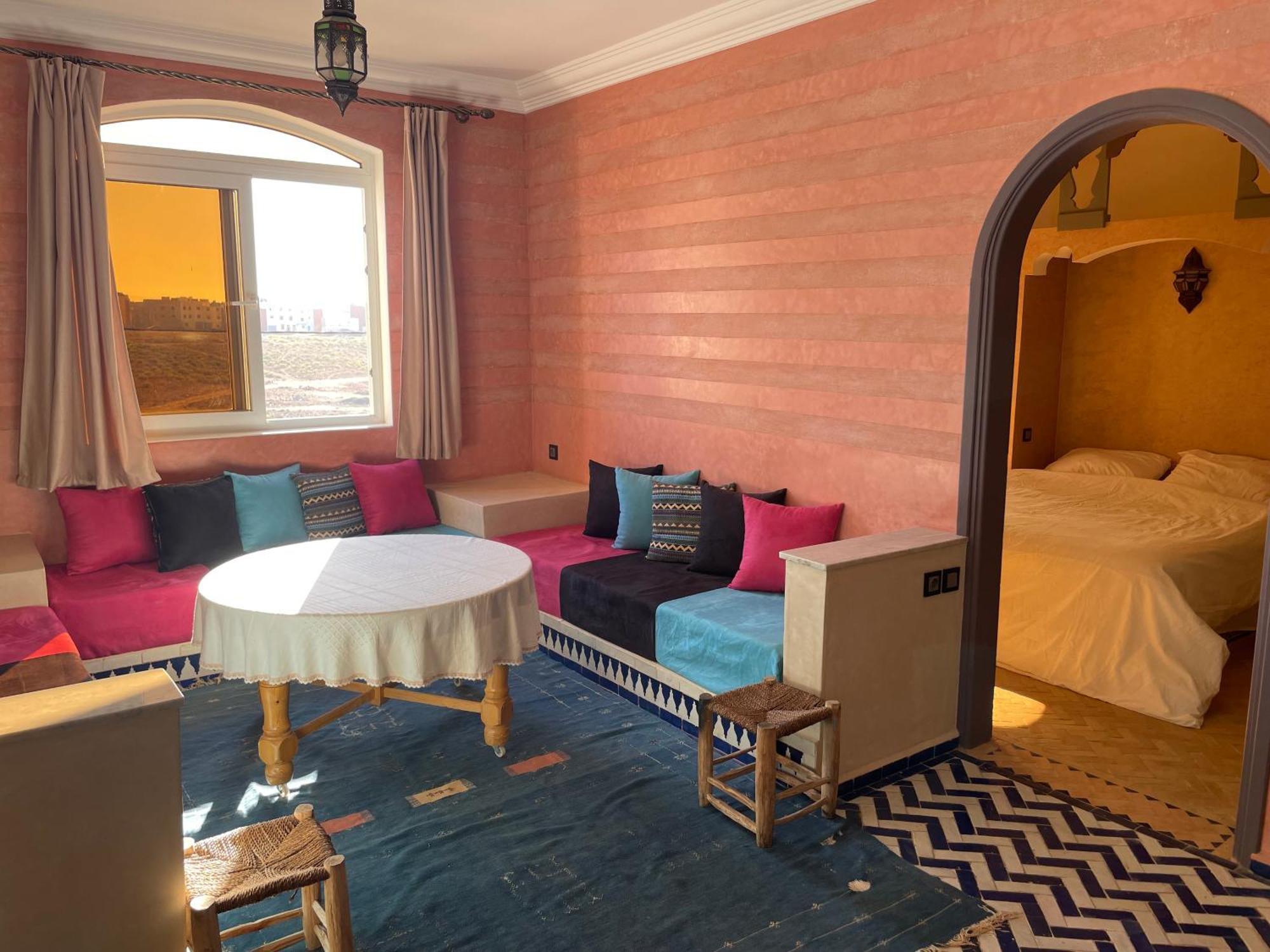 The Rainbow House Apartment Мирлефт Екстериор снимка