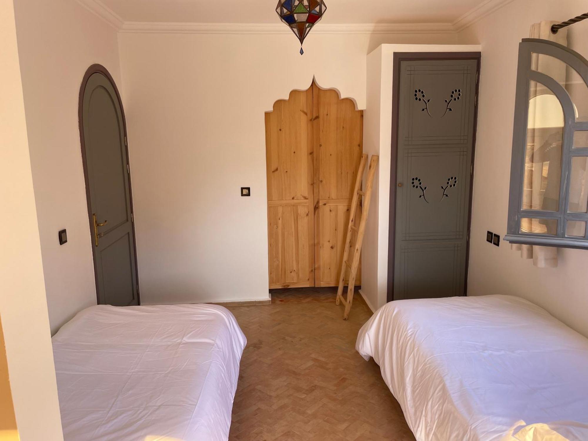 The Rainbow House Apartment Мирлефт Екстериор снимка