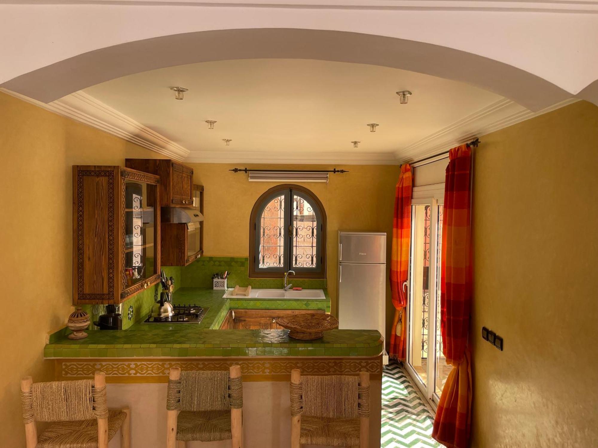 The Rainbow House Apartment Мирлефт Екстериор снимка